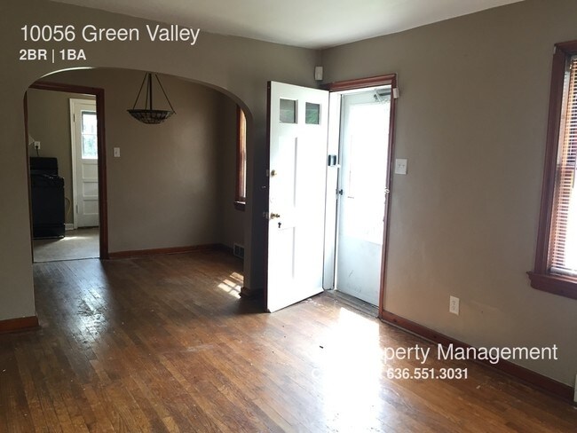 Foto del edificio - 10056 Green Valley Dr