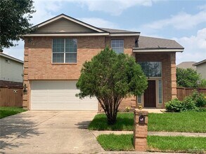 Building Photo - 4205 Santa Lucia St