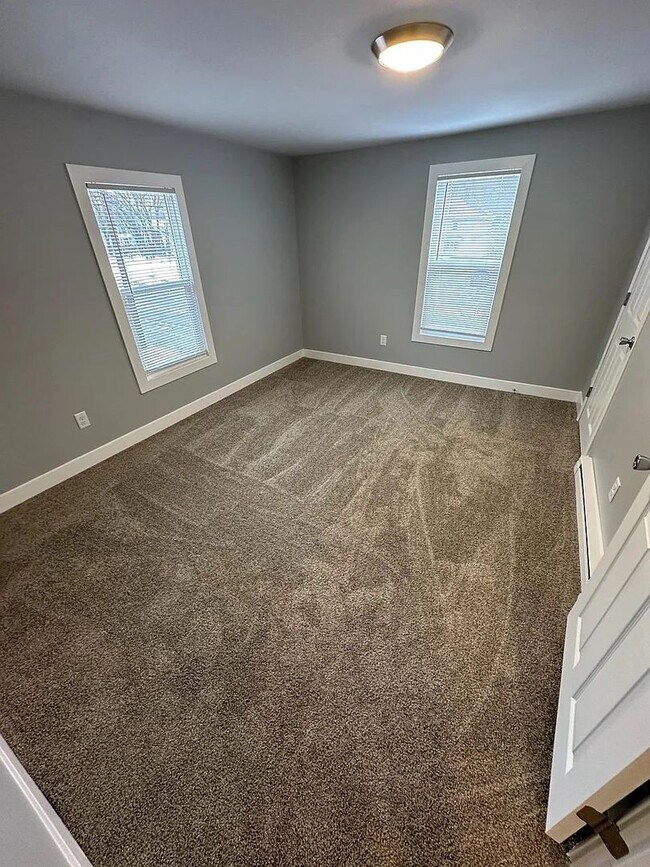 Foto del edificio - 138 E Stockbridge Ave