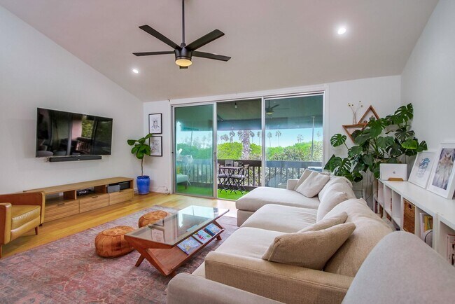 Foto del edificio - 6455 La Jolla Blvd