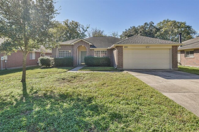 Building Photo - 16211 Cypress Trace Dr