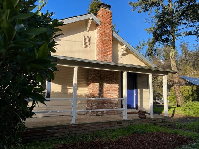 Building Photo - 6030 Blank Rd