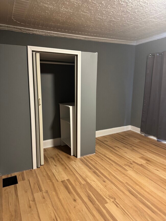 Dormitorio principal #2 - 29 Derby St