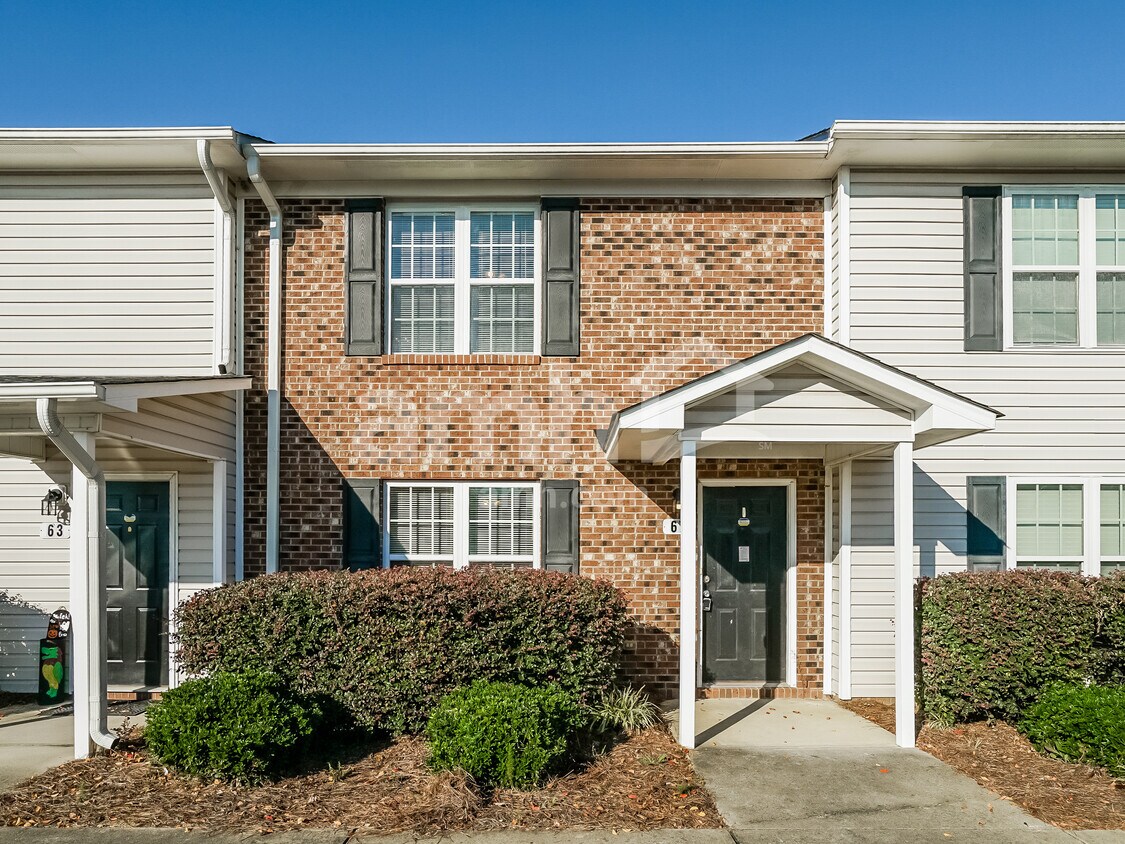 67 Wolf Creek Lane House Rental in Lillington, NC