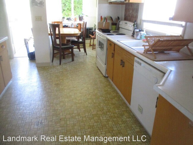 Building Photo - 3 br, 1 bath House - 1504 Carolina St (223...