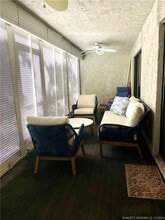 Building Photo - 1210 SE Parkview Pl