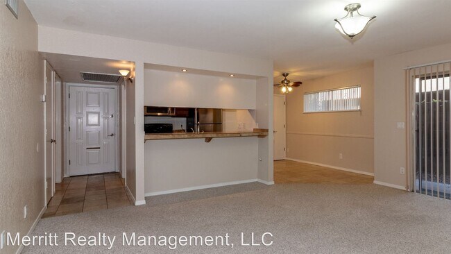 Foto del edificio - 1646 N Mountain View Ave
