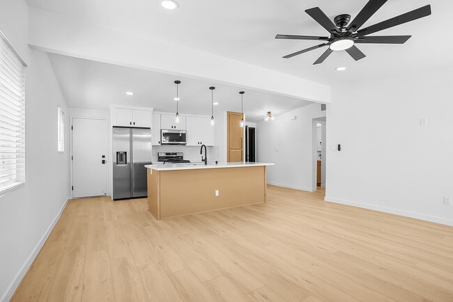 Foto del edificio - 1351 Louden Ln