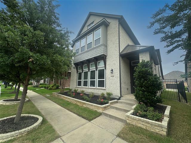 Foto principal - 7105 Royal View Dr