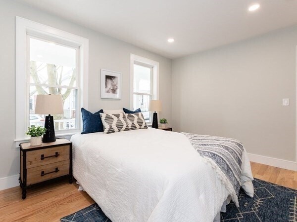 Foto del edificio - 70 Moreland St