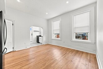 Building Photo - 1412 Delaware Ave
