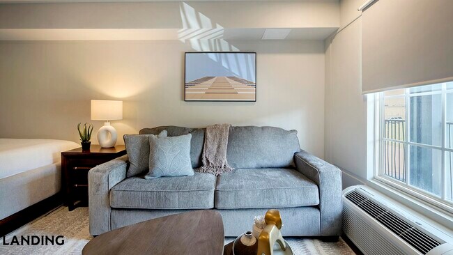 Foto del edificio - 5772 Old Hickory Blvd