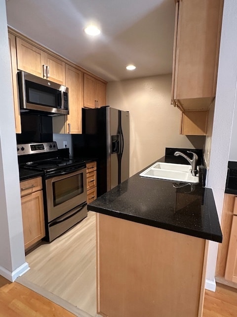 Foto del edificio - 8108 Raintree Cir