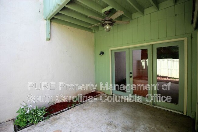 Foto del edificio - 215 Browning Ln