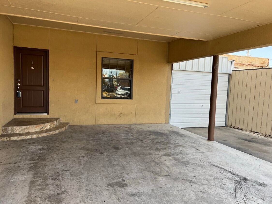 Foto principal - 1504 Iturbide St