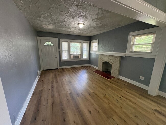Foto del edificio - 5401 Highland Ave