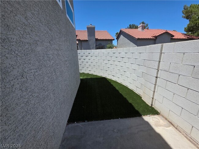 Foto del edificio - 2275 Ramsgate Dr