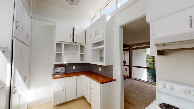 Foto del edificio - 850 S Orange Grove Blvd