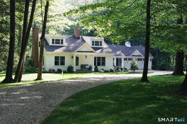 Building Photo - 123 Interlaken Rd