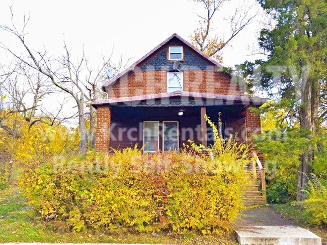 Foto del edificio - 3801 E 143rd St