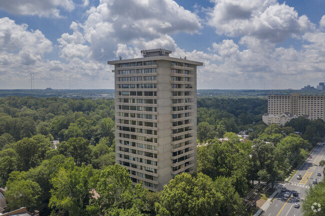 Foto del edificio - Plaza Towers