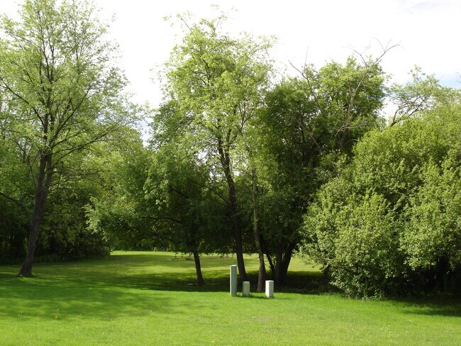 Foto del edificio - 1901 Portage Way