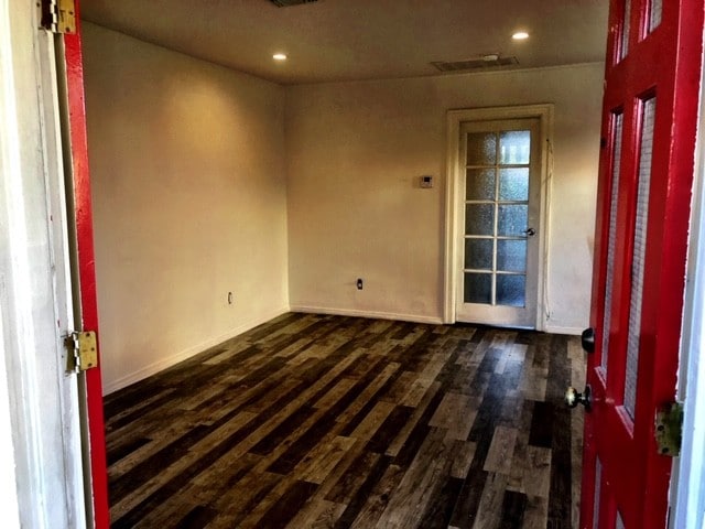Living Room - 7415 Rosewood Ave