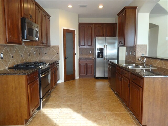 Building Photo - 4016 Alderbrook Ln