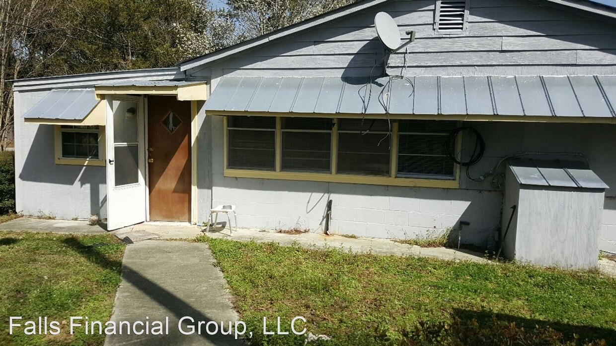 Primary Photo - 2 br, 1 bath House - 3029 Old Gilliard Rd