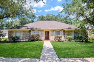 Building Photo - 2554 Hodges Bend Cir