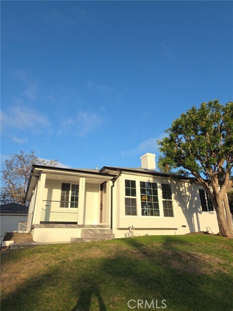 Foto principal - 5757 W 75th St