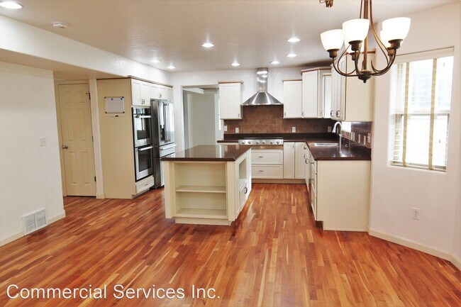 Foto del edificio - 4 br, 2.5 bath House - 3600 Vista Royale