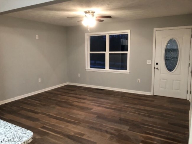 Building Photo - 4 br, 2 bath House - 586 Carruth Rd