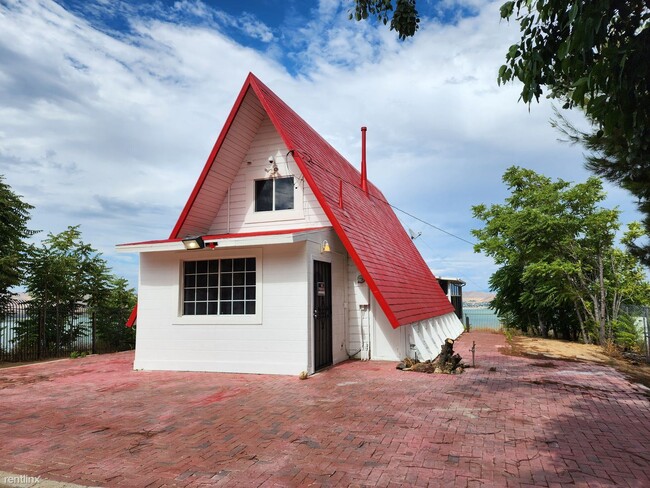 Building Photo - 1 br, 1.5 bath House - 30700 Ortega Highway