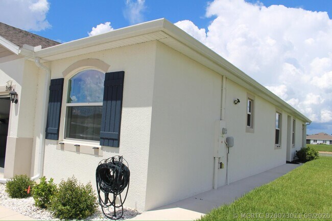 Building Photo - 32697 Rustic Rise Rd