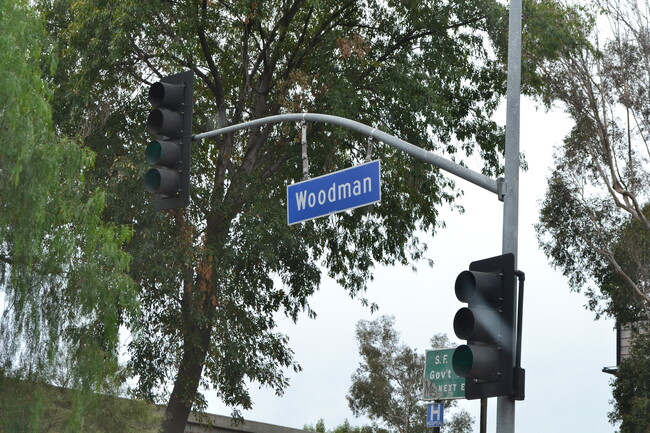 Building Photo - 6106 Woodman Ave