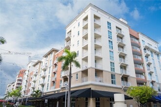 Building Photo - 7275 SW 90th St