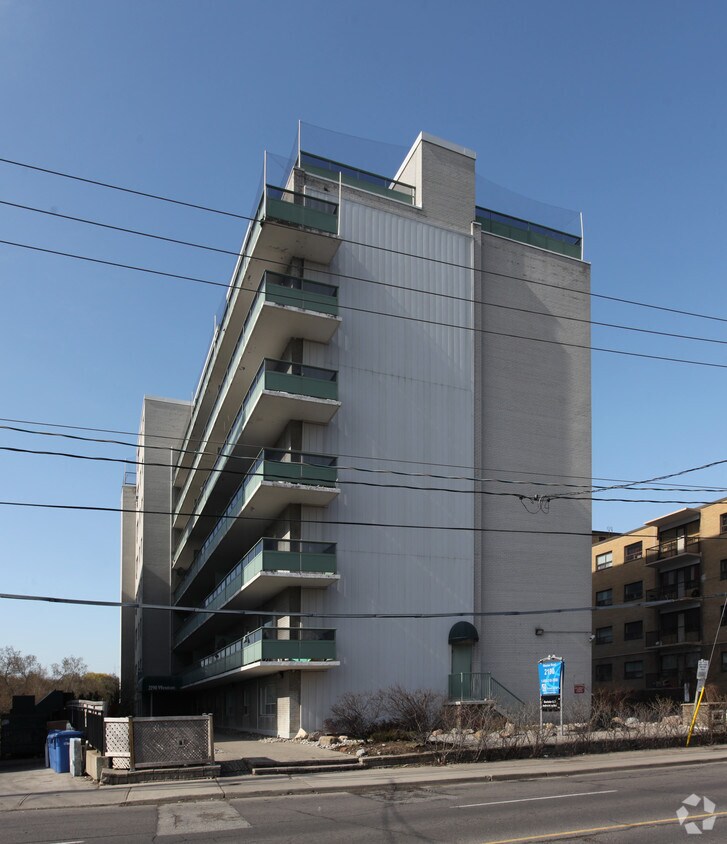 Primary Photo - South Garden Apartments