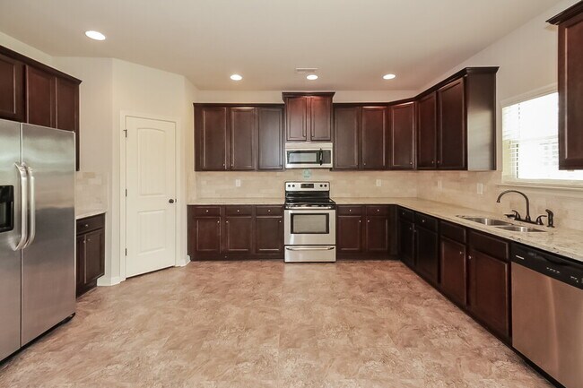 Building Photo - 1224 Nottley Dr