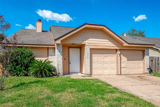 Building Photo - 1490 Hunters Park Dr