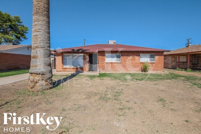 Building Photo - 4220 W Cavalier Dr