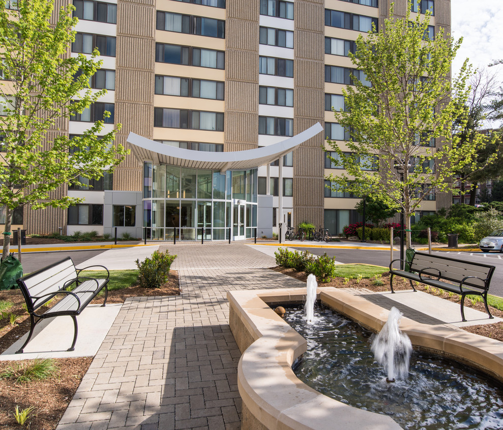 Foto principal - Edgewood Commons 611