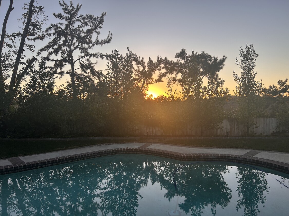 Building Photo - 6145 Port Au Prince Cir