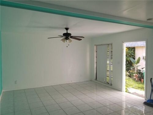 Building Photo - 7908 NW 70th Ave