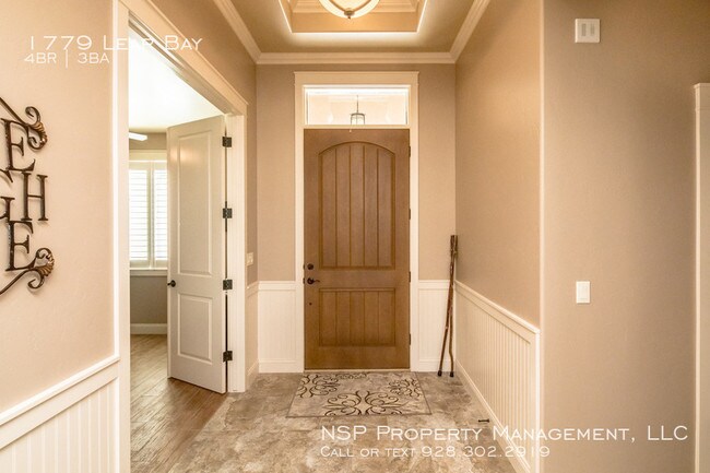 Building Photo - Executive Winter Rental Home