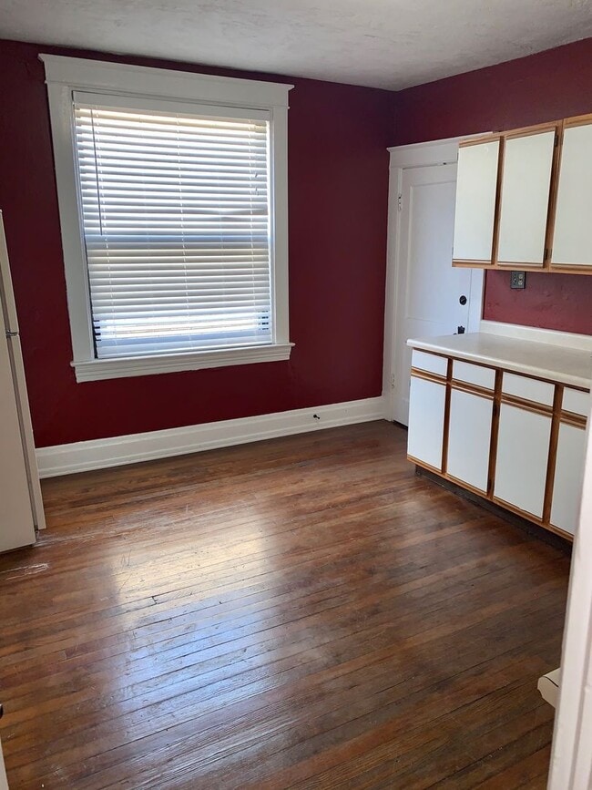 Building Photo - 21-23 Bailey