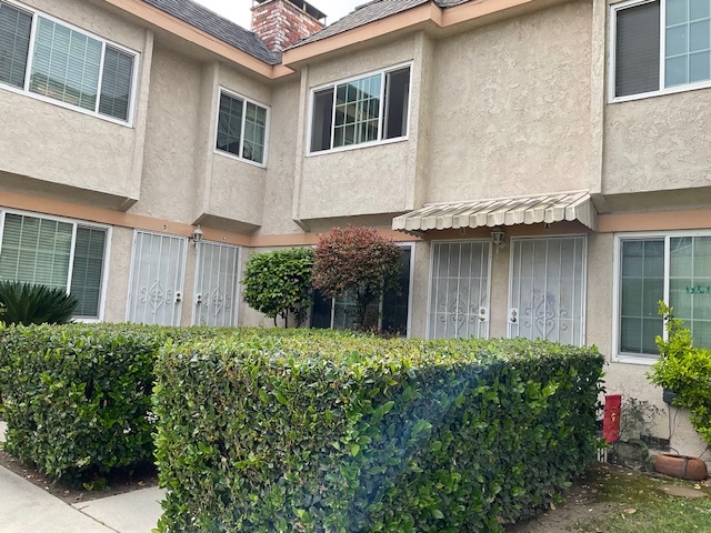 Condo style 4-unit complex - 664 Lemar Park Dr