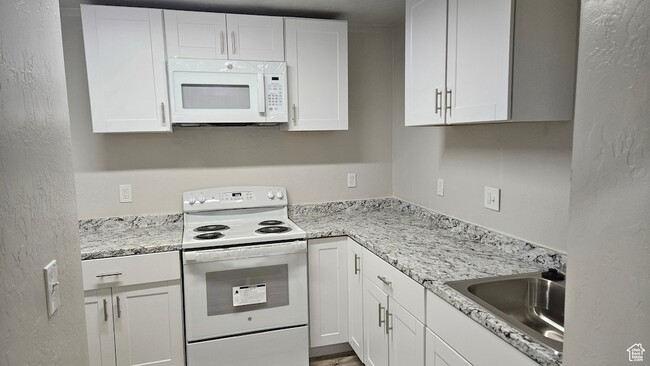 Building Photo - 1180 South St