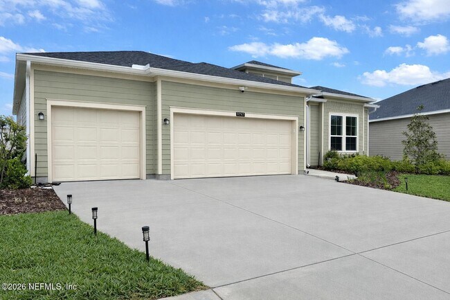 Foto del edificio - 9797 Giada Dr