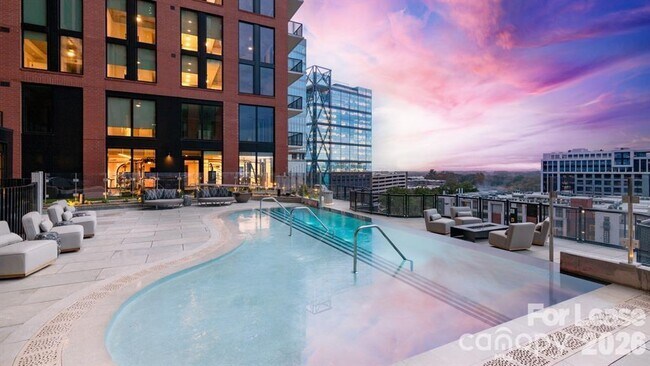 Foto del edificio - 124 E Kingston Ave